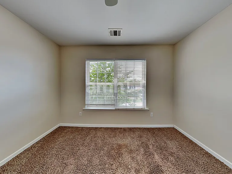 6 Roberts Hill Dr — Photo 17
