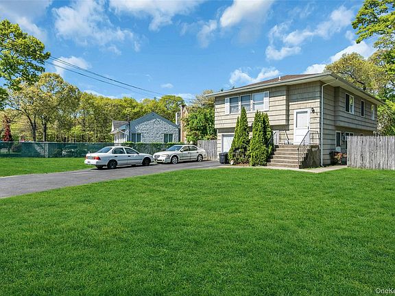 2nd image of 106 Summit Drive