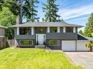 5006 Sunset Ln, Everett, WA 98203