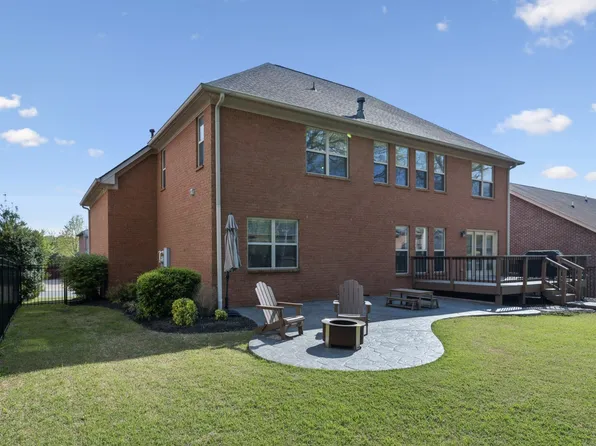 616 Collins Crest Ct, Nashville, TN 37221