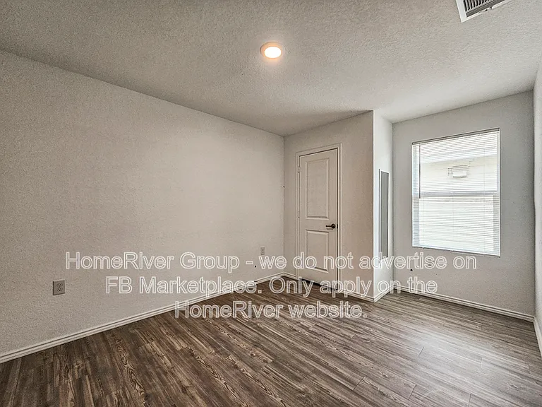 934 Cook Bnd — Photo 10