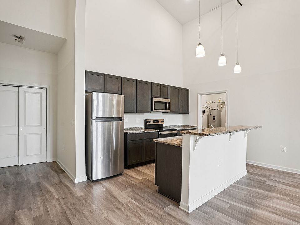 1st image of 73 Washington St #8093f52db