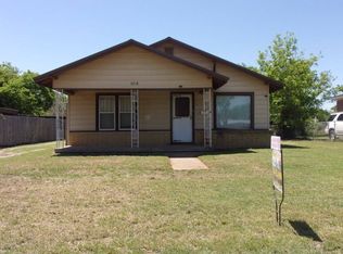 2218 Lexington St, Vernon, TX 76384