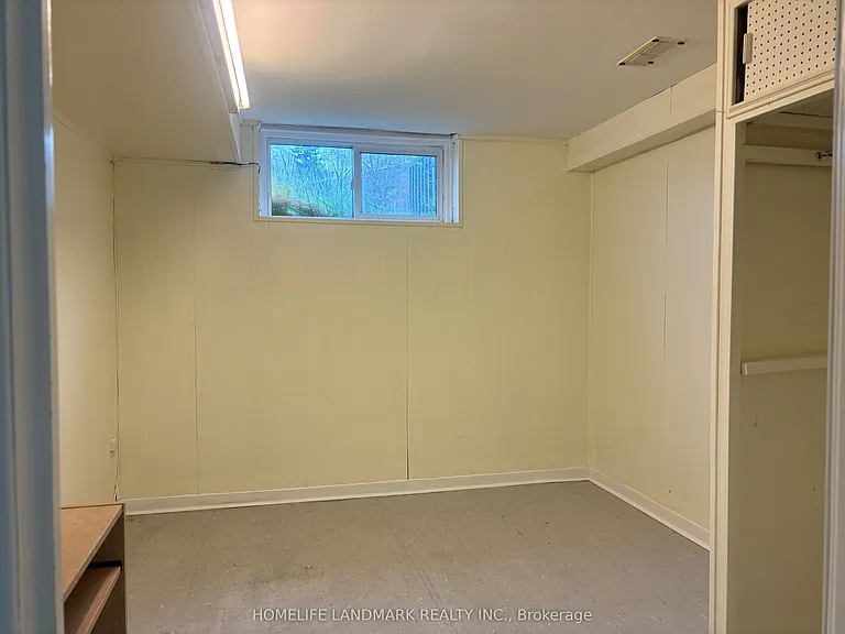 97 Tourmaline Dr — Photo 7