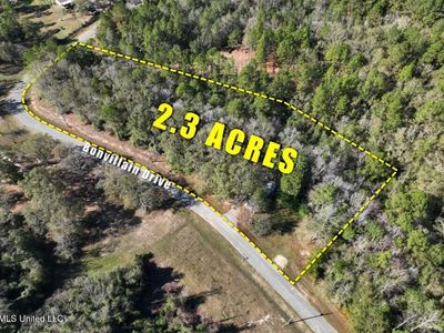 18343 Bonvillain Dr, Saucier, MS, 39574