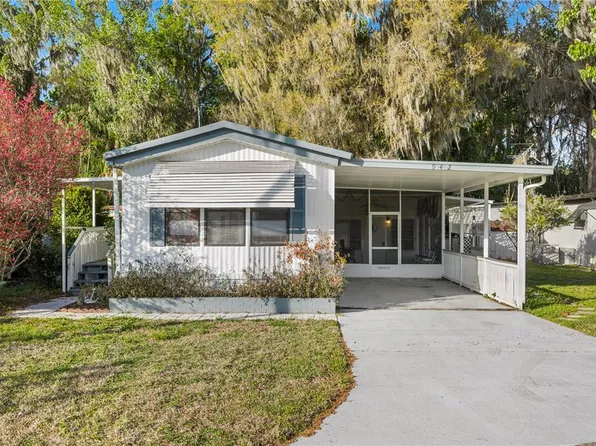 942 County Road 461, Lake Panasoffkee, FL 33538