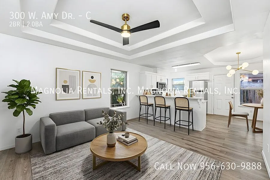 Building Photo - 300 W Amy Dr #C