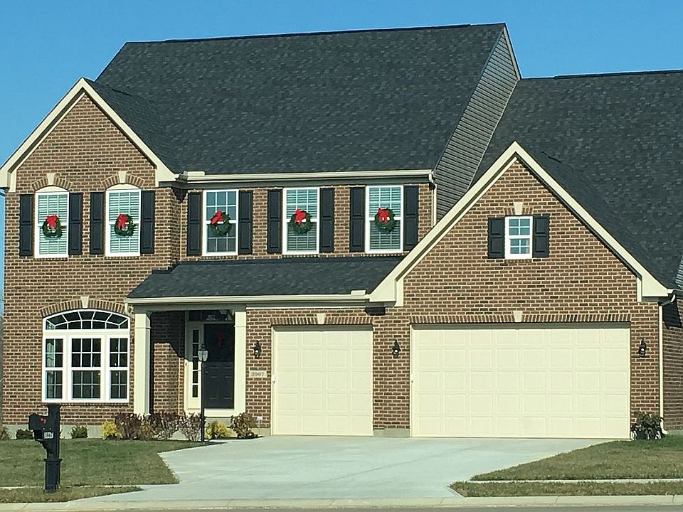 1st image of 3967 Chatsworth Dr