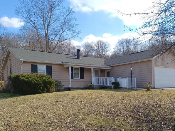 750 S 2nd St, Heath, OH 43056