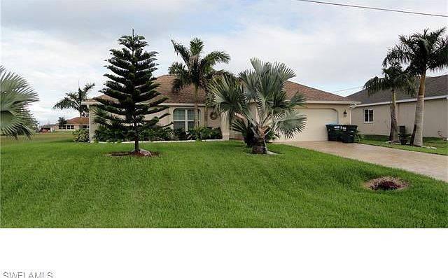 1st image of 9 SW 37th Pl