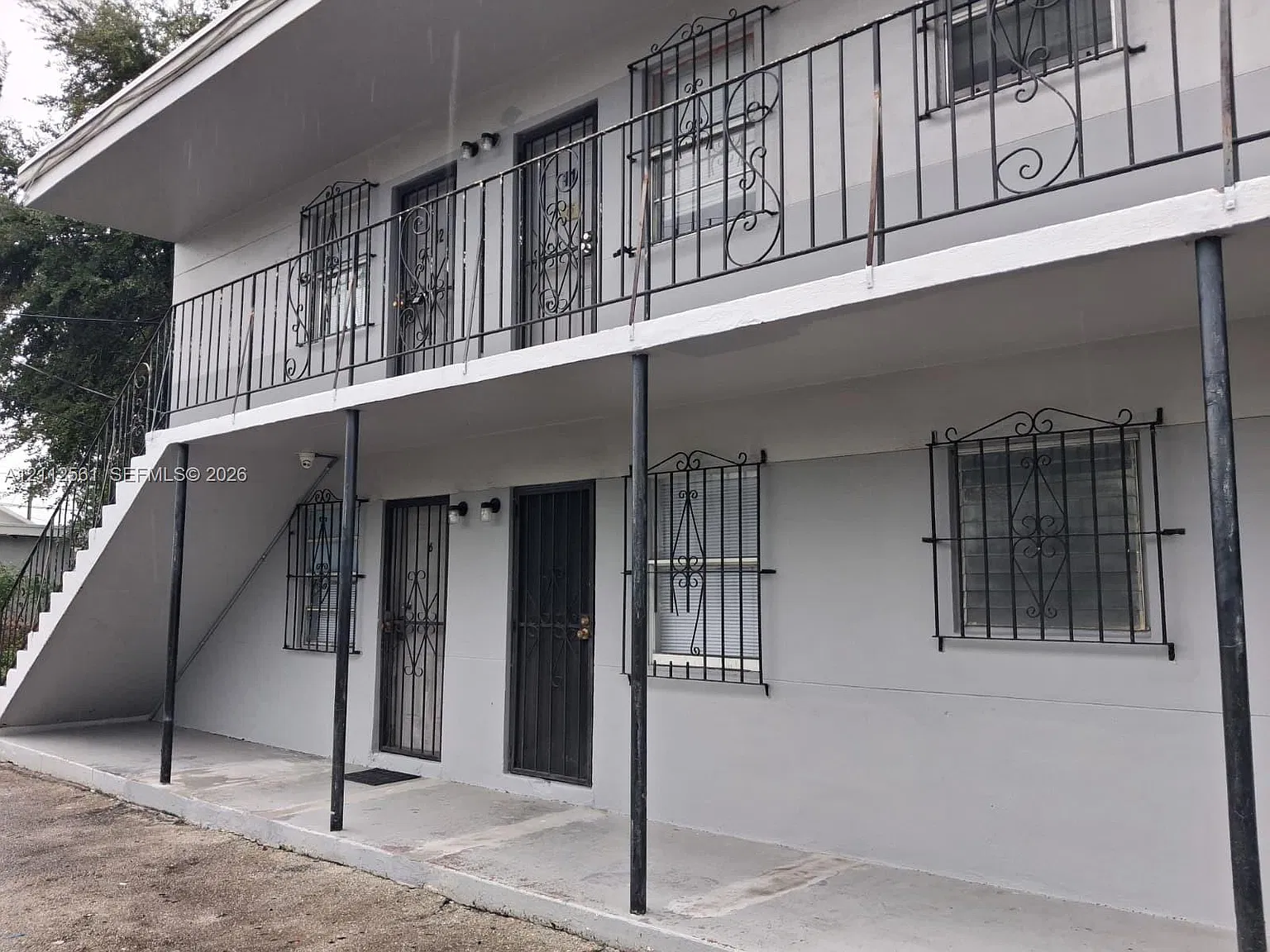 6901 NW 8th Ave — Photo 3