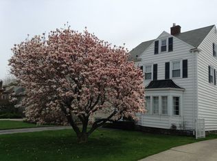 895 Parkside Ave, Buffalo, NY 14216