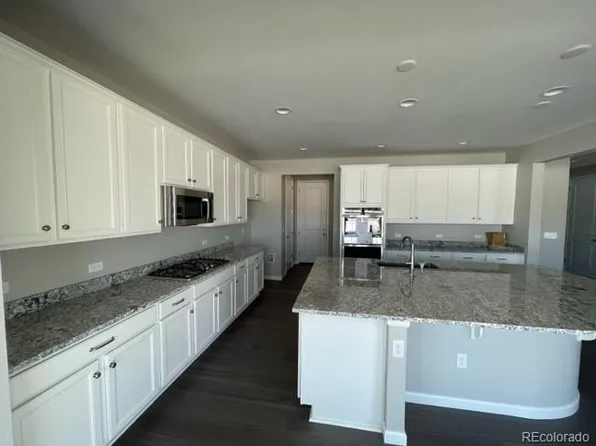 7136 S Vandriver Way, Aurora, CO 80016