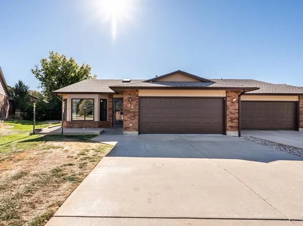 3 Windbridge Ln, Pueblo, CO 81001