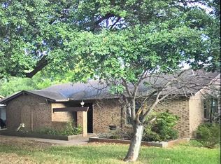 4433 Mink Dr, Haltom City, TX 76117