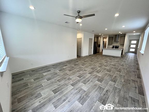 4th image of 3004 Gunnersbury Dr