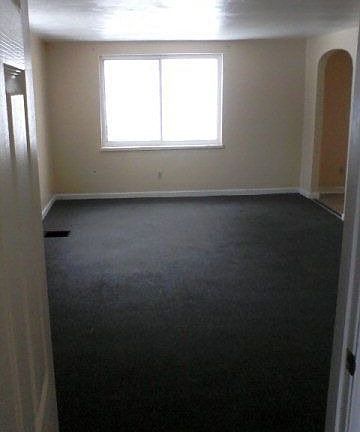 2nd image of 115 Wilson Ave #1/2