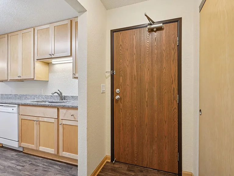 Park Place Apartments in Burnsville — Photo 42