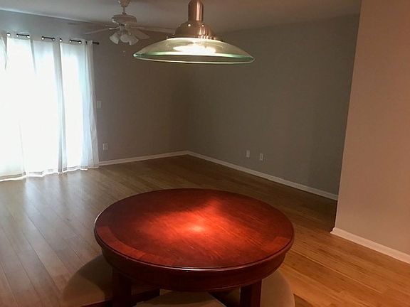 5th image of 96 Mathews Dr APT 16