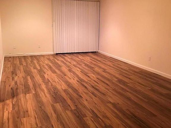 3rd image of 3018 Shadow Springs Pl