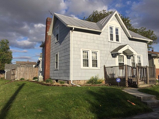 1st image of 822 Faustina Ave