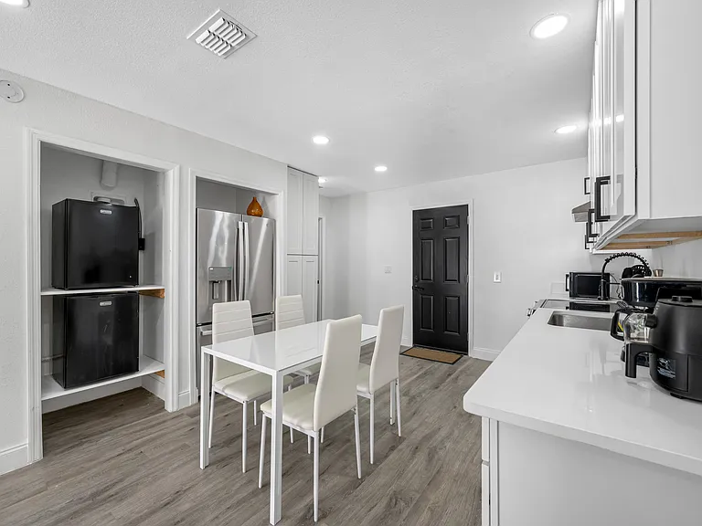 4737 W Oklahoma Ave #1 — Photo 7
