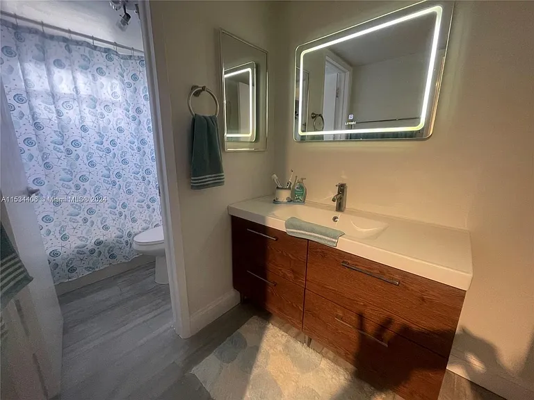401 NW 107th Ave #207 — Photo 6