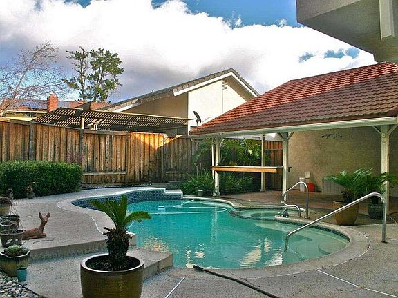 3rd image of 3160 W Black Hills Ct