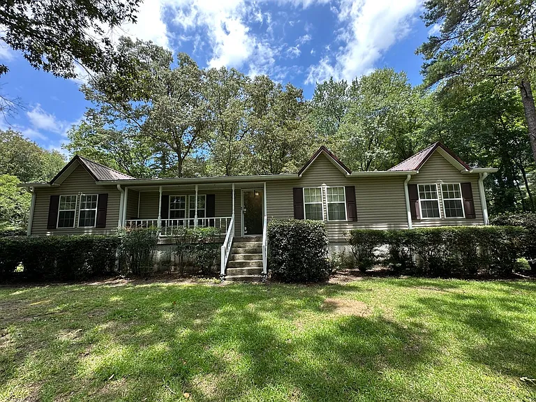 21621 Old Maxton Rd — Photo 2