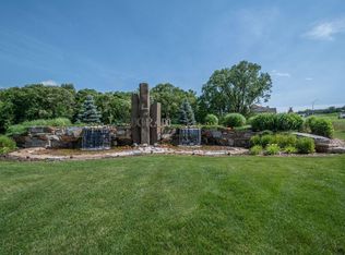7121 Eldorado Point, West Des Moines, IA 50266