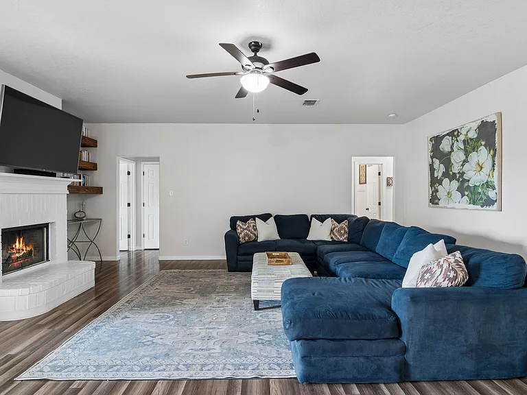 2170 Jolie Ct — Photo 6
