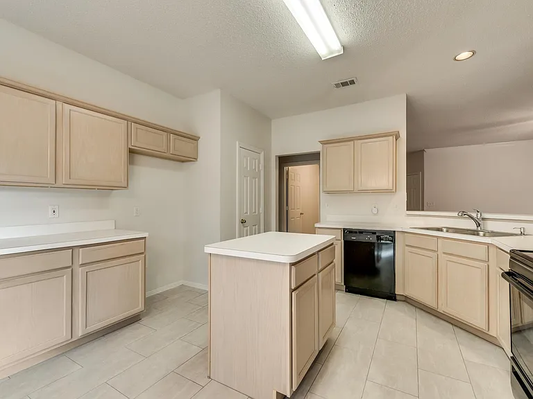 12261 Cajun Dr — Photo 14