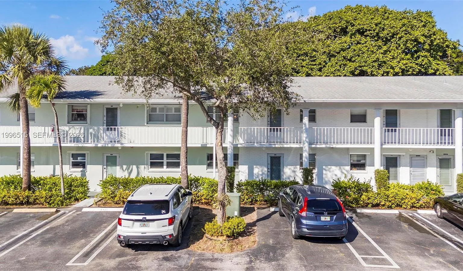 Sabal Pine Condo — Photo 1