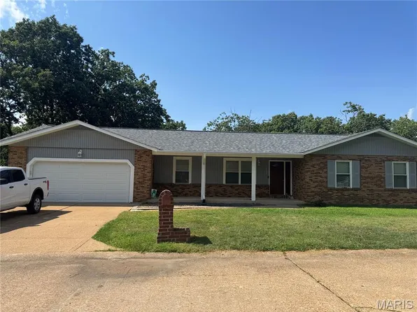 1933 Forest Haven Dr, Imperial, MO 63052