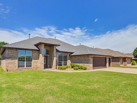 2nd image of 12913 Condor Dr