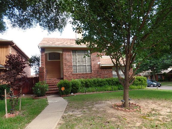 2nd image of 1838 Cordova Dr