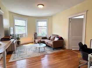 181 Winthrop Rd APT 7, Brookline, MA 02445