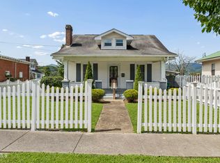 238 4th St, Erwin, TN 37650
