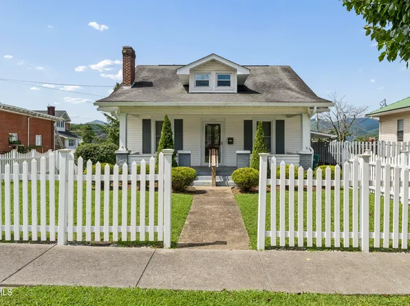 238 4th St, Erwin, TN 37650