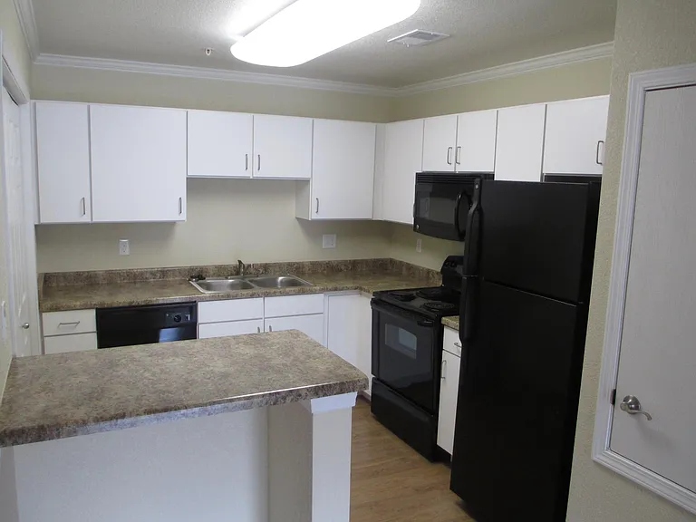 Grandview Meadows — Photo 4
