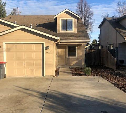 2nd image of 1493 Clearsprings Dr