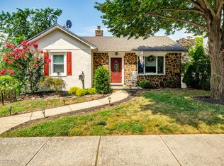 43 6th Ave, Atlantic Highlands, NJ 07716