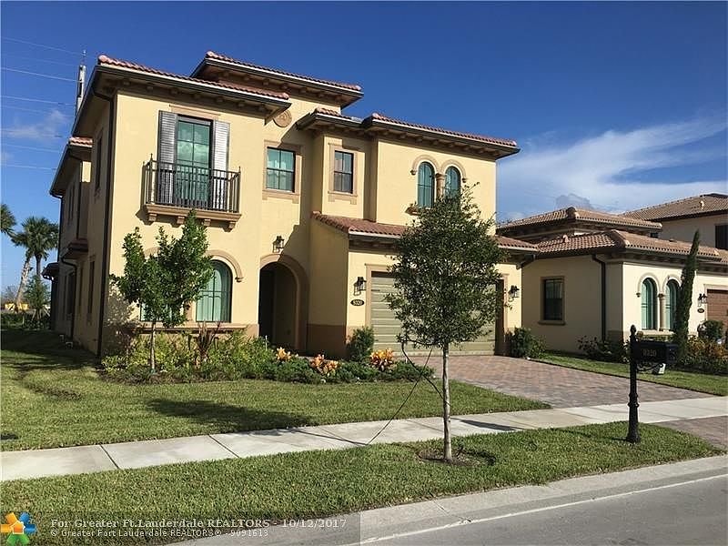 front of home for seasonal rental