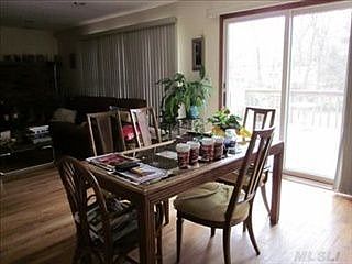 4th image of 11 Elm Dr
