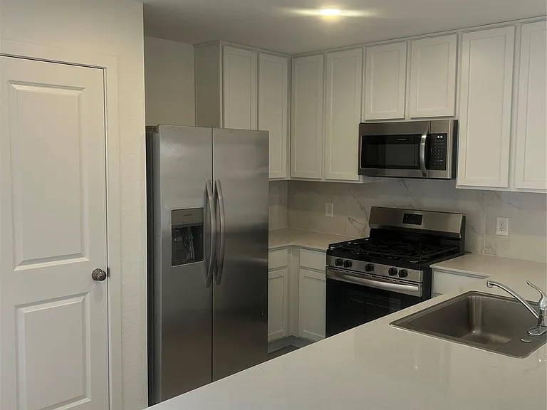 28927 Texas Sparrow Ln — Photo 4
