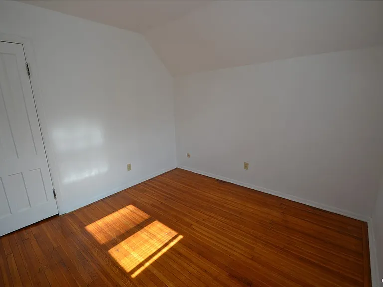 210 Lincoln Park Dr — Photo 30