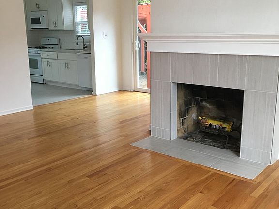 4th image of 521 Messina Dr
