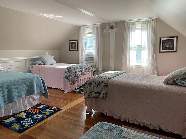 66 Coburn St — Photo 8