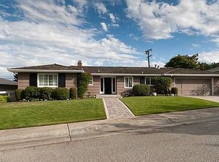 805 Foothill Dr, San Mateo, CA 94402