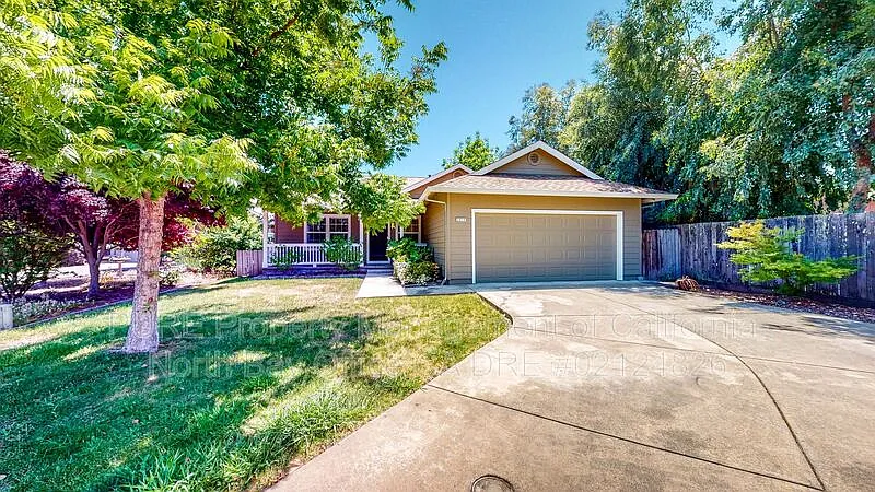 3 bed, 2.0 bath, 1459 sqft, $3,900 — Photo 4